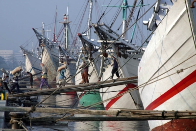 Kapal Pinisi yang berlabuh di Sunda Kelapa